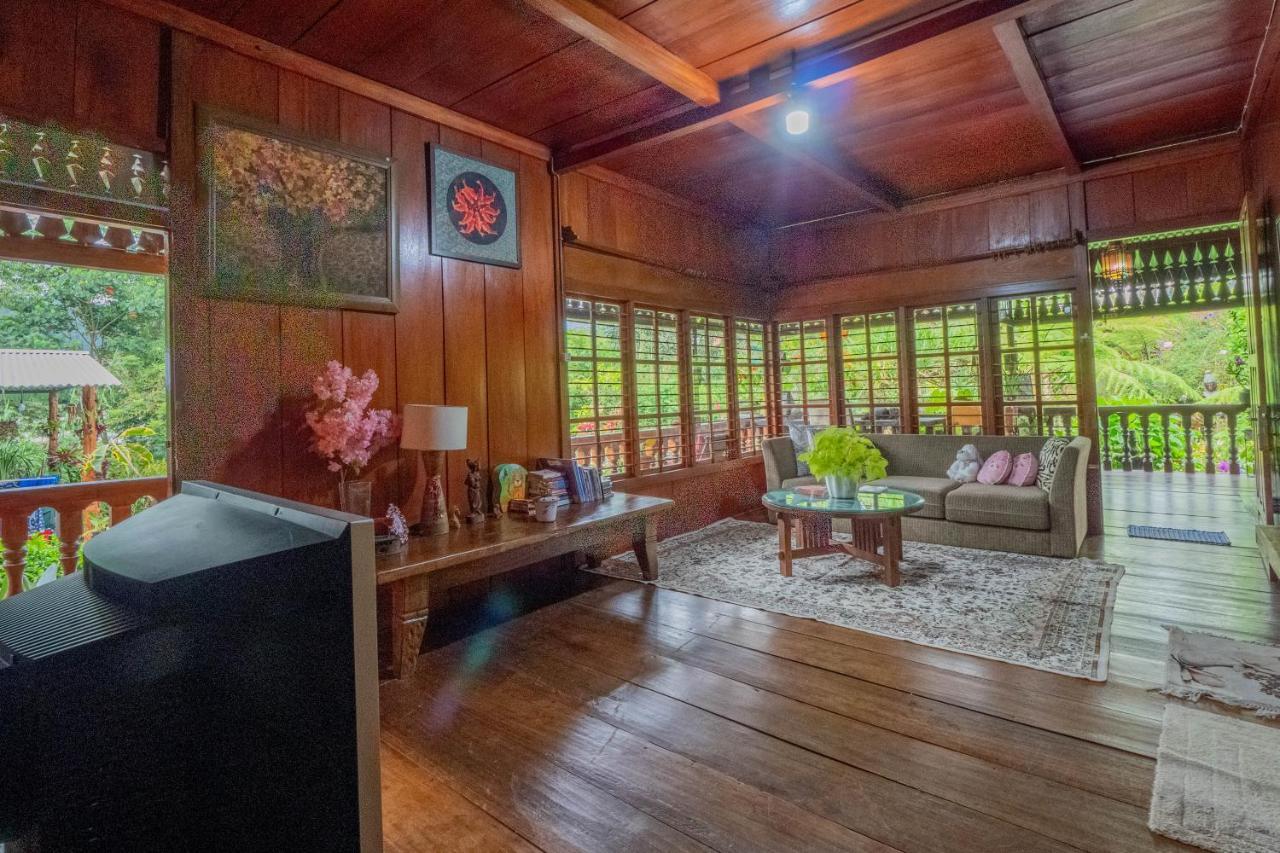 Rumah Kayu Sulawesi Antique Bedugul  Exterior foto