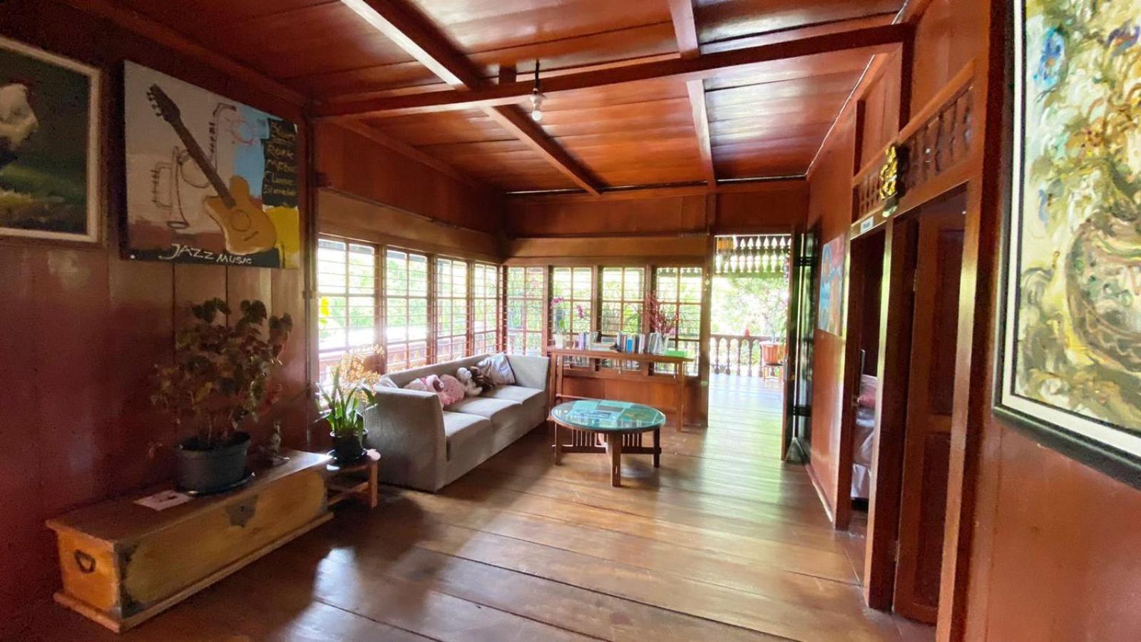 Rumah Kayu Sulawesi Antique Bedugul  Exterior foto
